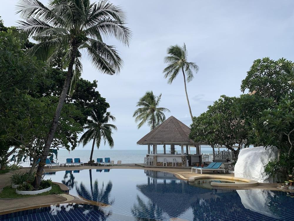 Sand Sea Beach Resort Ламаи-Бич Экстерьер фото